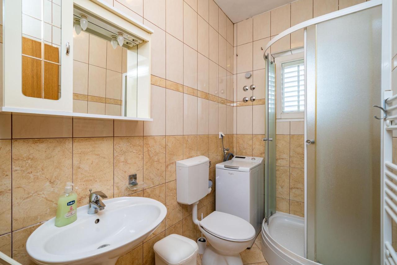 Francesca Guesthouse Млини Экстерьер фото