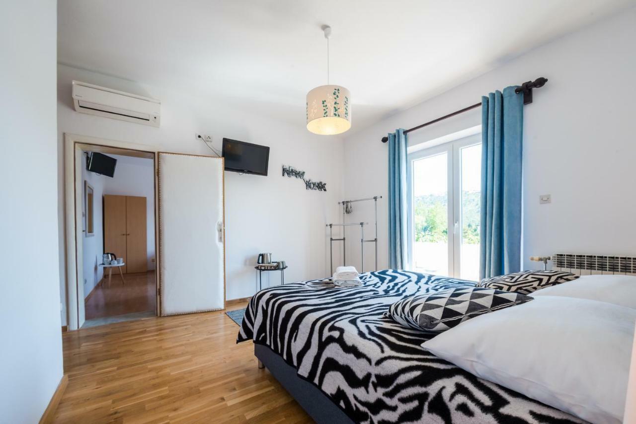 Francesca Guesthouse Млини Экстерьер фото