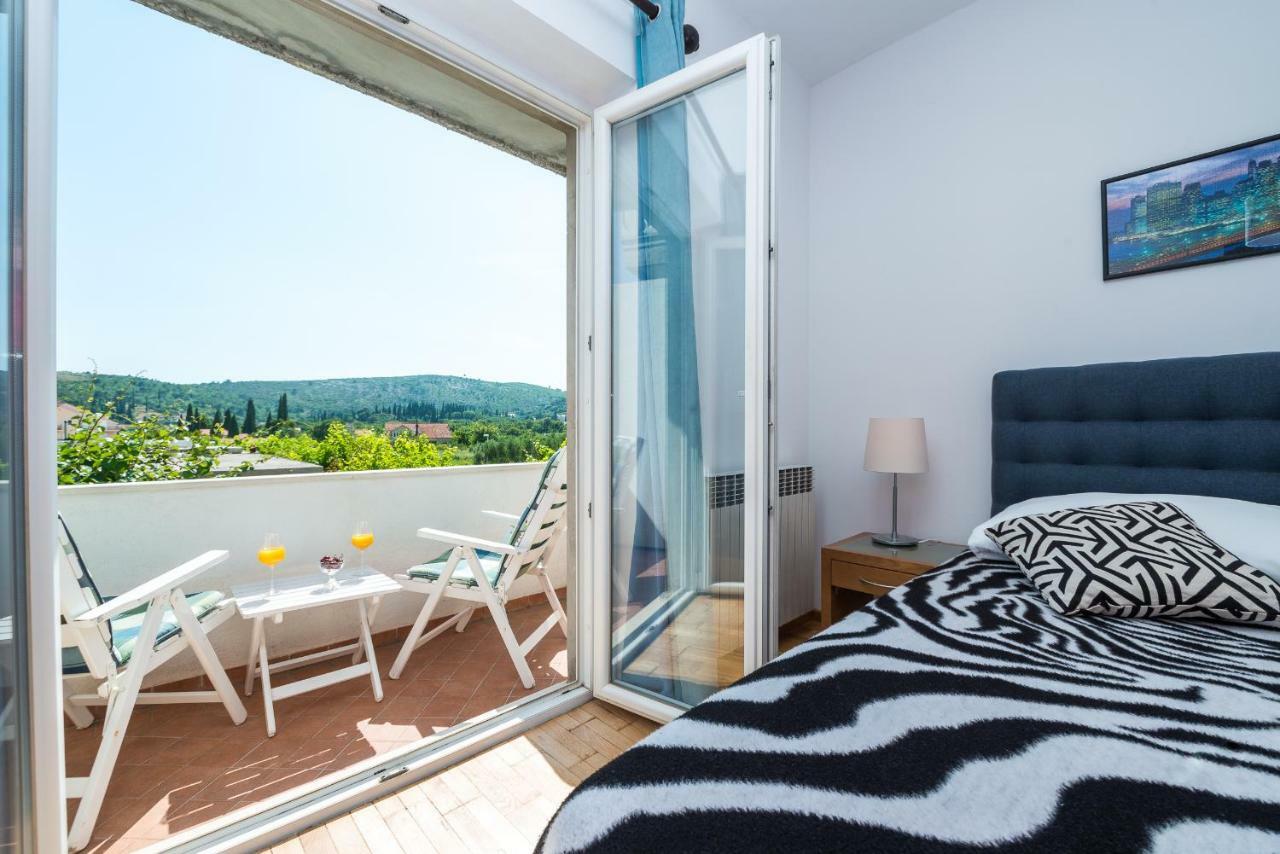 Francesca Guesthouse Млини Экстерьер фото